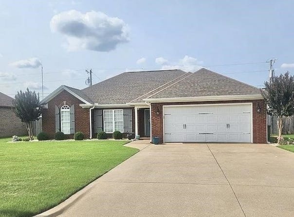 141 Fox Loop, Muscle Shoals, AL 35661