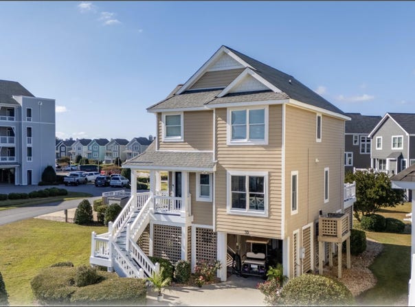 55 Sailfish Drive, Manteo, NC 27954