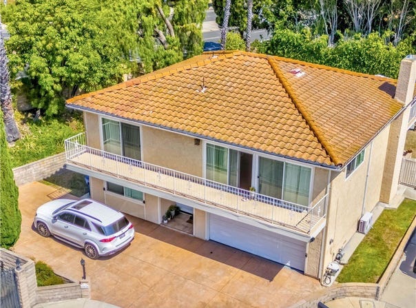 1516 W 5th Street, San Pedro, CA 90732