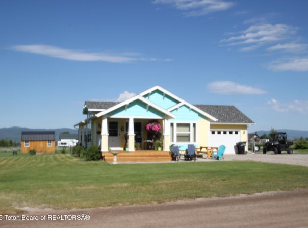 89 W WEST Street, Star Valley Ranch, WY 83127
