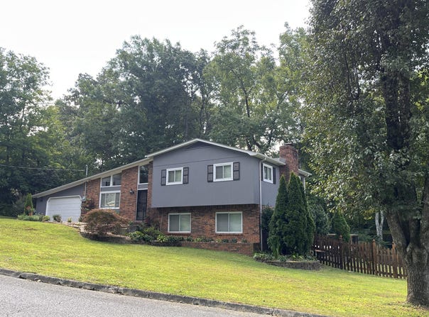 104 Clark Lane, Oak Ridge, TN 37830