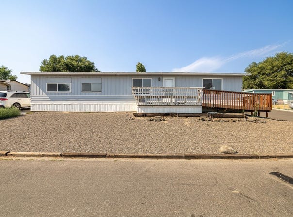 6504 Morrison St, West Richland, WA 99353