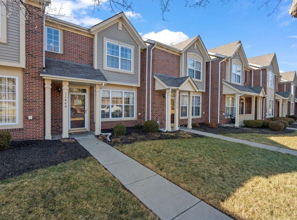 11840 Broadway, Crown Point, IN 46307