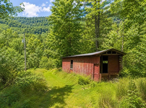 3066 Big Willard Road, Busy, KY 41723