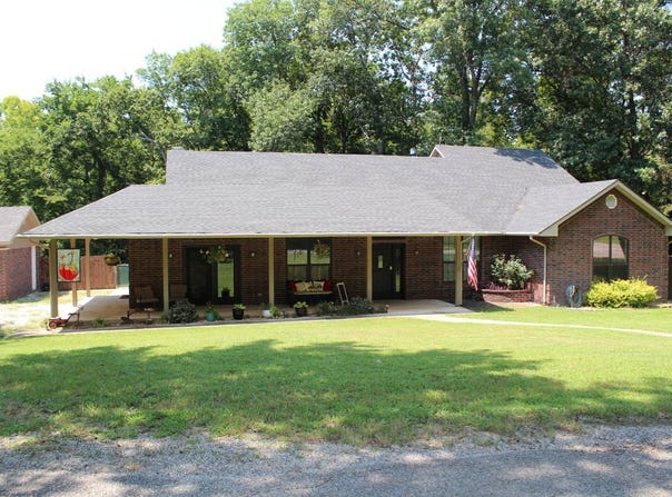 19780 County Road 1542 Loop, Ada, OK 74820