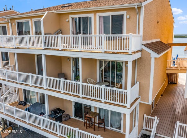 401 Bay Shore Drive, Barnegat, NJ 08005