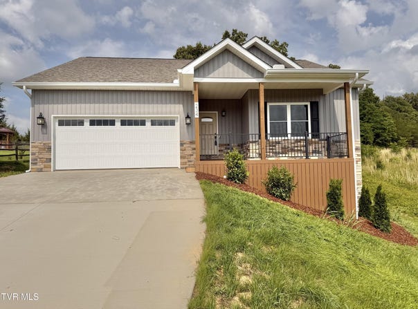 234 E Ridges Drive, Chuckey, TN 37641