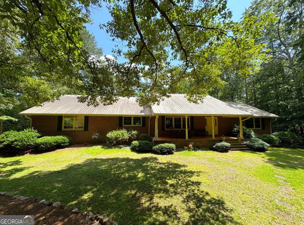 1348 Barwick Hill, Comer, GA 30629