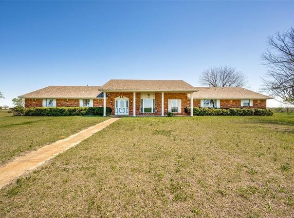 3020 Melton, Sanger, TX 76266