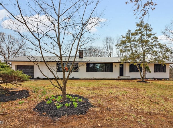 212 Copenhaver Rd Rd, Lenoir City, TN 37771
