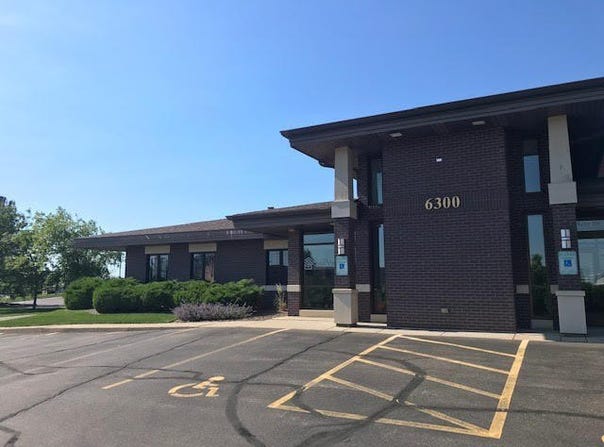 6300 76th St, Kenosha, WI 53142