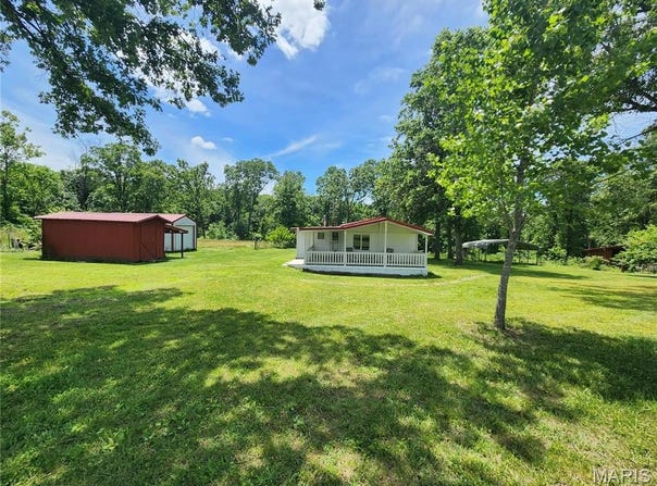 30620 Harbor Road, Richland, MO 65556