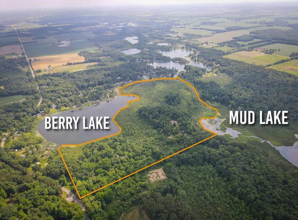 5100 Long Lake Road, Reading, MI 49274