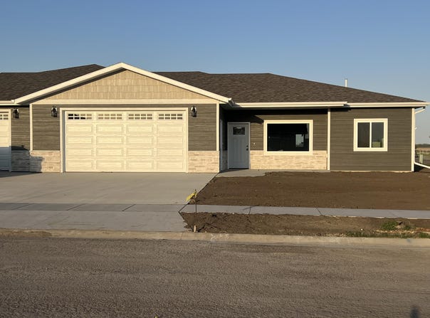 921 S Willet Street, Aberdeen, SD 57401
