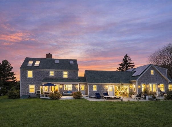400 Third Beach Road, Middletown, RI 02842