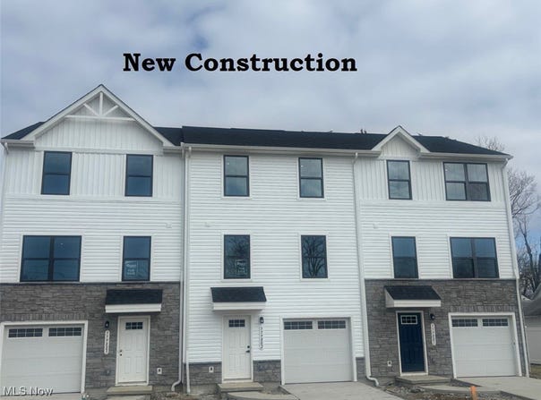 5598 Sea Glass Lane unit: 6A, Mentor, OH 44060