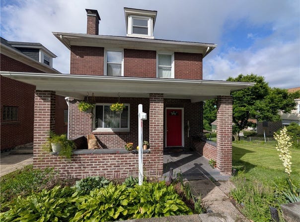 1414 Brinton Rd, Braddock Hills, PA 15221
