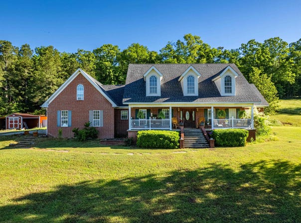 692 Highway 70 E, Glenwood, AR 71943