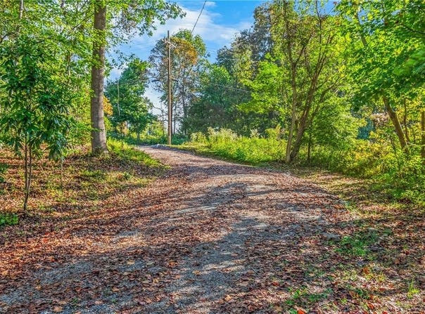 E Main Street, Elkin, NC 28621