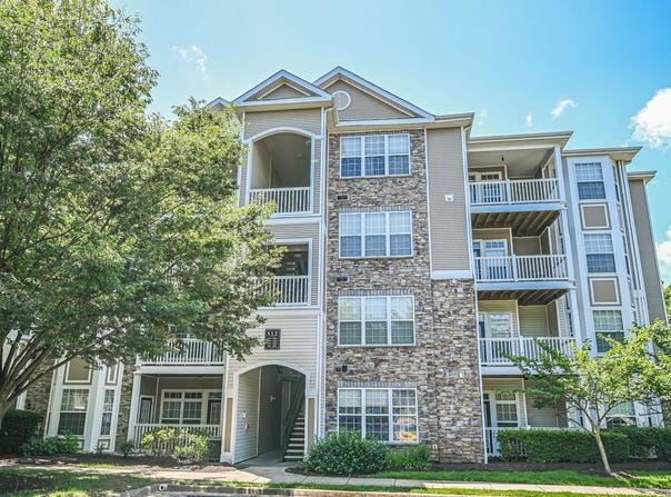 512 SUNSET VIEW TERRACE SE, LEESBURG, VA 20175