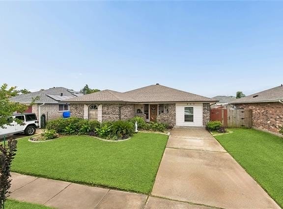 909 LIBRA Lane, Kenner, LA 70065