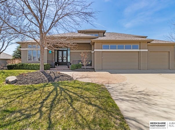 8220 N 279th Street, Valley, NE 68064