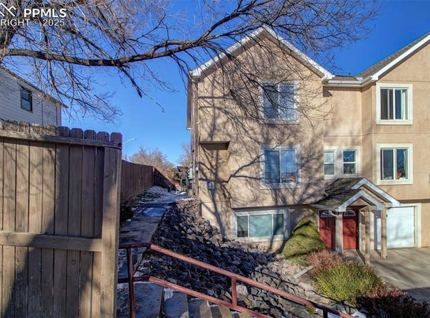 842 Mesa Valley Road, Colorado Springs, CO 80907