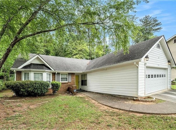 5936 Old Wellborn Trace, Lithonia, GA 30058