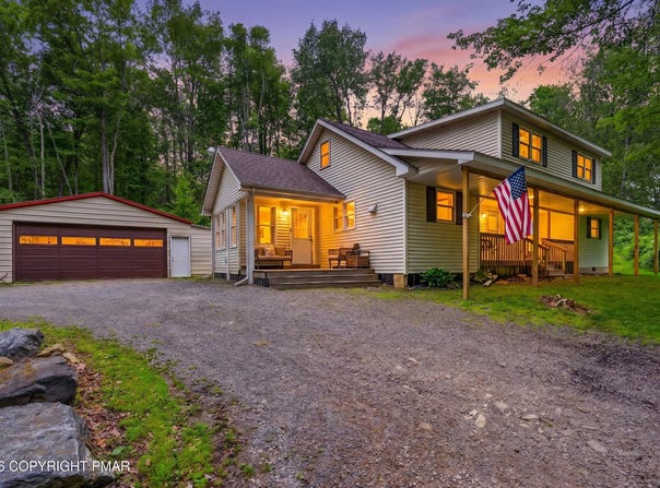 156 Mail Box Road, Pocono Lake, PA 18347