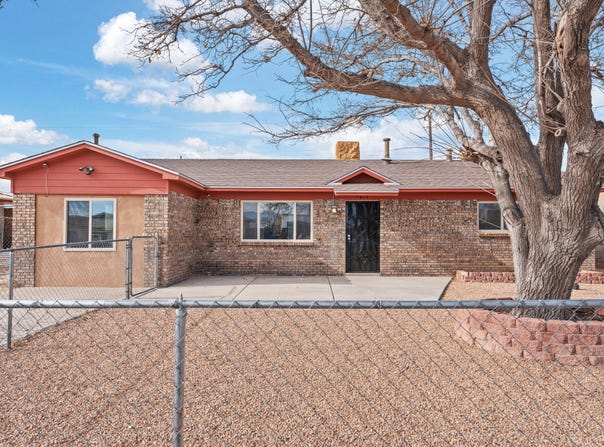 1613 DEL MONTE Trail SW, Albuquerque, NM 87121