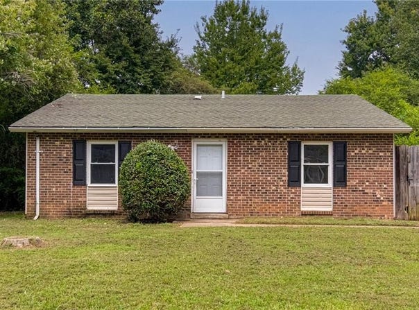516 Tipperary Drive, Greensboro, NC 27406