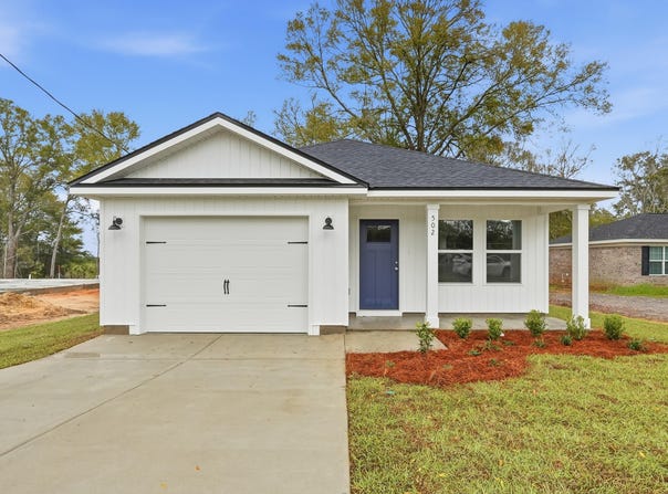 659 Lee Avenue, Crestview, FL 32539