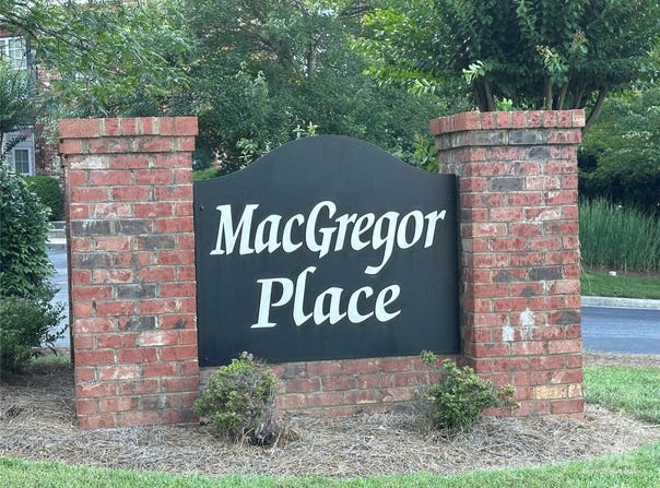5236 HILLTOP Road, Jamestown, NC 27282