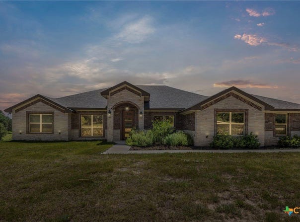 1947 N Highway 183, Lampasas, TX 76550