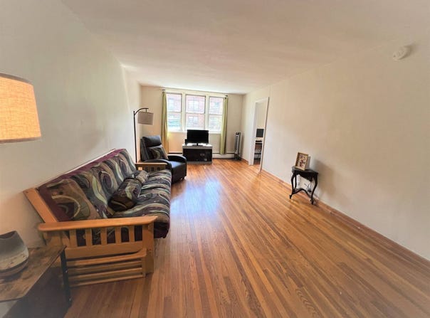 34-20 Parsons Blvd, Flushing, NY 11354