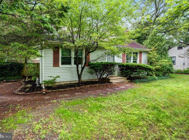 710 BEAVER DAM ROAD, POINT PLEASANT BORO, NJ 08742