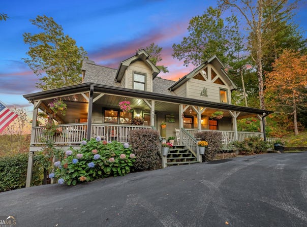 709 Laurel Creek, Blue Ridge, GA 30513