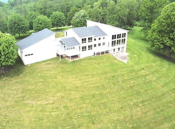 1250 Washington Farms, Wheeling, WV 26003