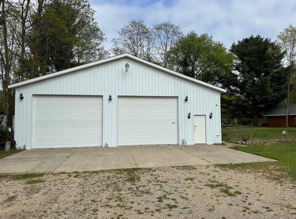 10459 Fisherman Trail, Lake, MI 48632