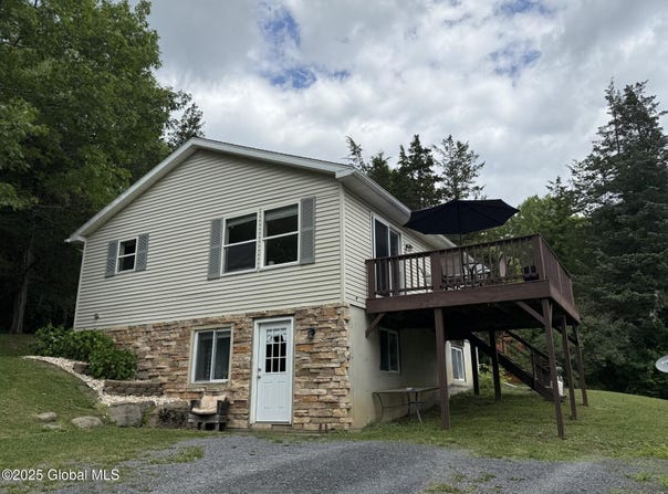 154 Tracey Road, Coeymans, NY 12143