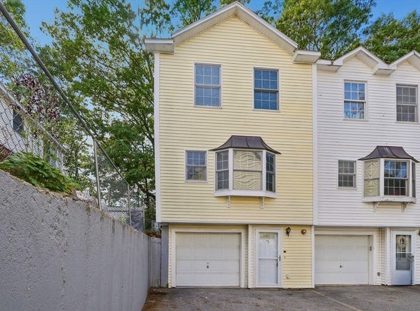 115 Beacon Ave, Lawrence, MA 01843