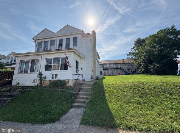 709 DEKALB STREET, BRIDGEPORT, PA 19401