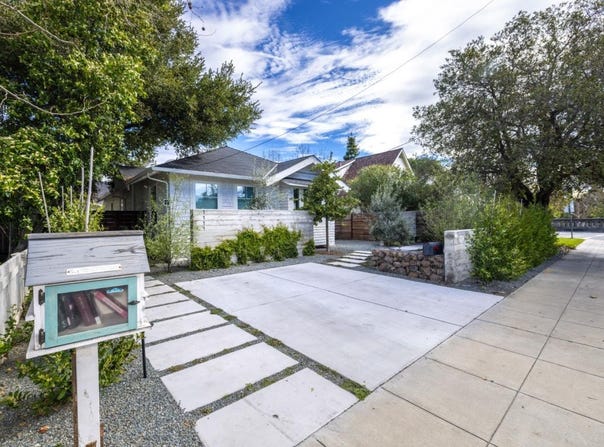 1111 Alma ST, Palo Alto, CA 94301