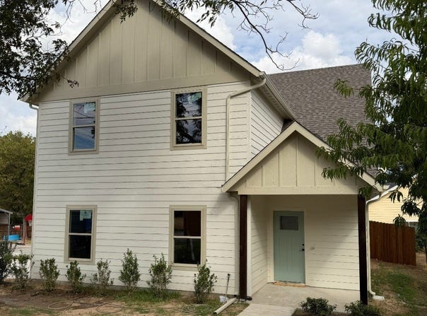 201 S Cates Street, Decatur, TX 76234