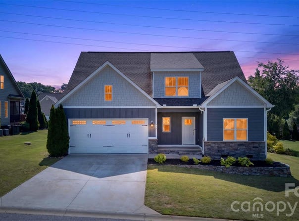 415 S Pendernale Drive, Moore, SC 29369