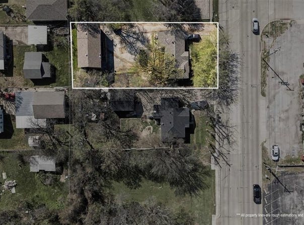 9021 White Settlement Road, White Settlement, TX 76108