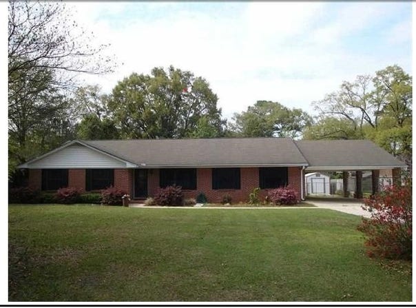 4034 McLeod Drive, Tallahassee, FL 32303