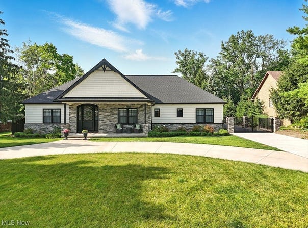 6618 Brettin Drive, Independence, OH 44131