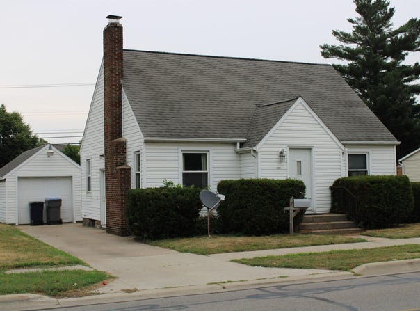 2033 E Market Street, Warsaw, IN 46580