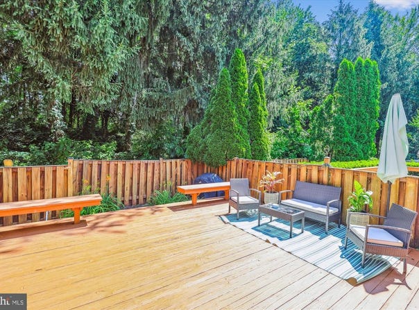 4451 HOLLY AVE, FAIRFAX, VA 22030